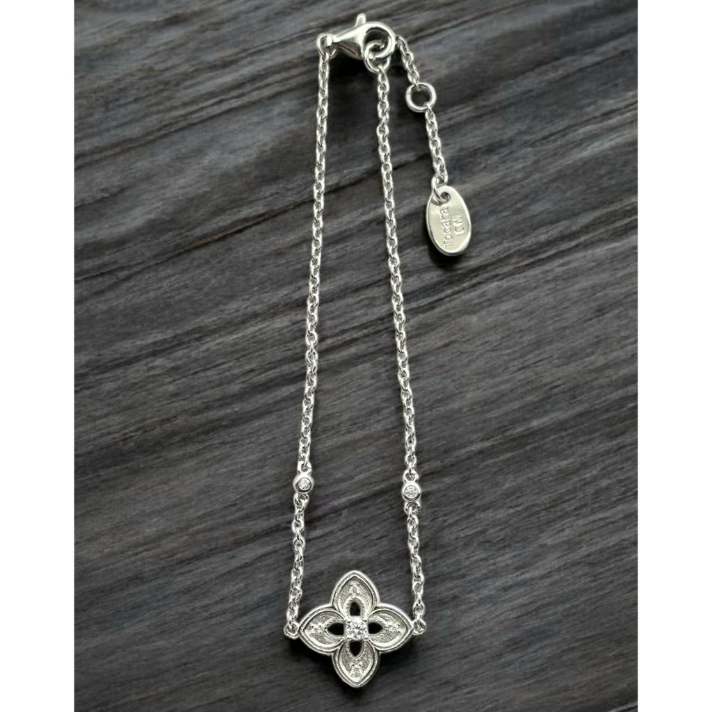 New Tocara Sterling Silver Diami Crystal Flower Pendant Bracelet Clover Floral 38$